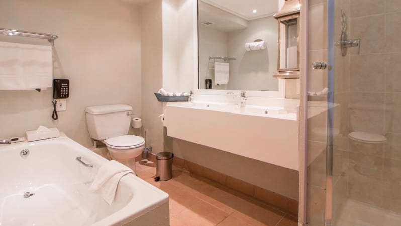 The Bay Hotel-Cabana Room 5_6886